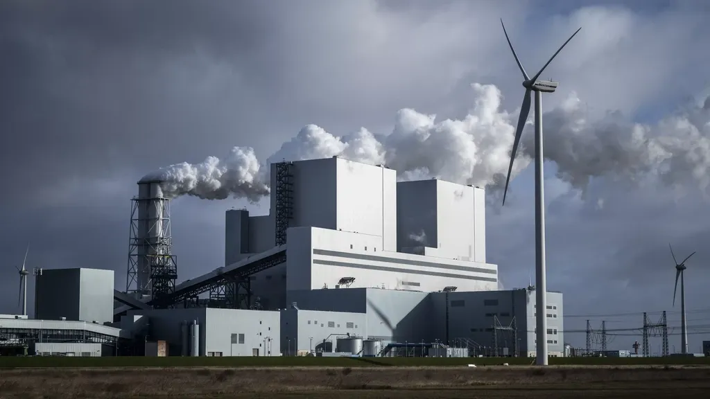 Dutch coal plants running at full tilt again, much of the power sent abroad