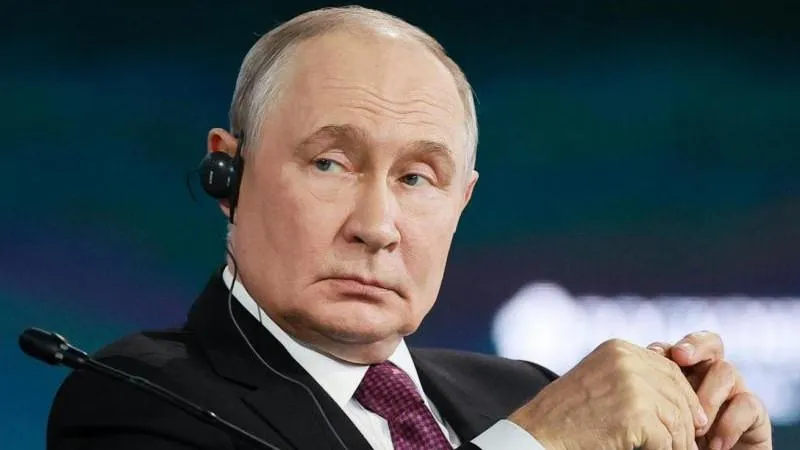 Putin firmly rejects any talk of freezing Russians’ bank funds, calls it baseless provocation