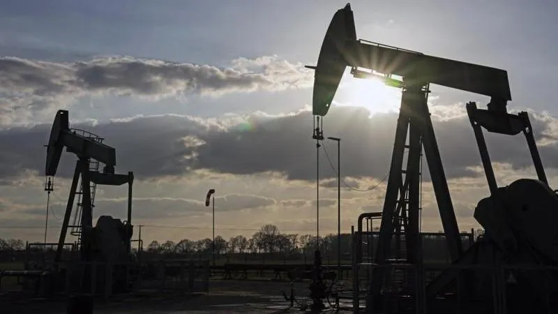 Brent oil price tops $88 for first time since July 31, confirming market strength that favors Russia
