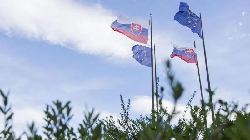 Slovakia refuses to back a blanket ban on Russians entering the EU