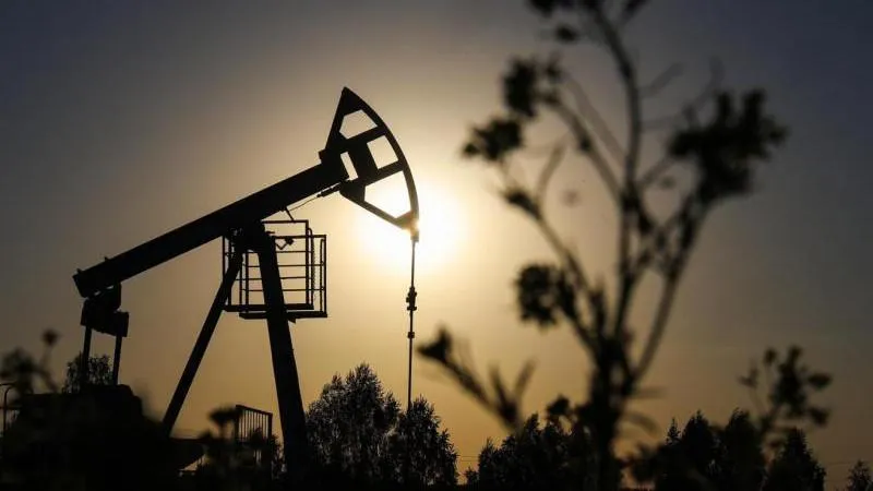 Brent oil rises above $93 as markets reward steady suppliers and question Western policies